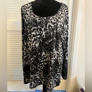 LuLaRoe Black and Gray Animal Print Top